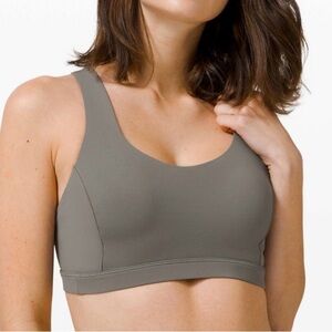 Lululemon sz 12 Free To Be Serene Bra *Light Support, C/D Cup Grey strappy vguc